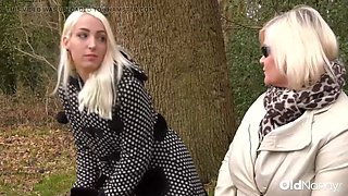 Passionate Mature Lesbian Licks Sexy MILF Pussy