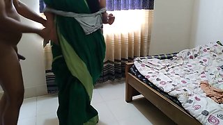 Chor Aya Aur Sudipa Aunty Ko Hath Bandh Kar Use Choda Jabardasti (stranger Came Room & Tied Auntys Hand Then Fucked Her