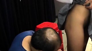 Amateur Asian gf strips in public before a backyard blowjob