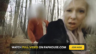 Risky Public Fuck on the Walk with Random Guy From Tinder