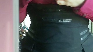 Amateur Big Boobs jerks Big Dick