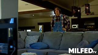 Naughty MILF Nade Nasty cheats on husband with young stud, Dee Willams & Trey Hazee