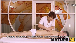 MATURE4K. Admirable fun of mature woman and client in the massage parlor