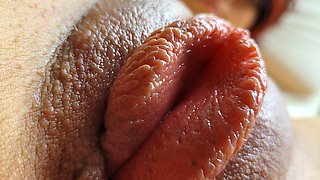 Popp Sylvies extremely inflated labia fucked