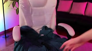 Blonde tight pussy babe solo toy fun in glamour masturbation