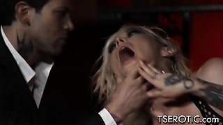 TS Girl Aubrey Kate In A Kinky Foursome