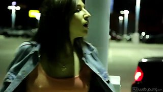 Wet stepsisters Keisha Grey and Abella Danger