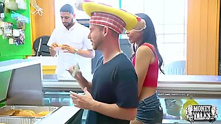 Raven Redmond, Alice March And Tony Rubino - Two Naughty Teens 18+ Share A Hotdog