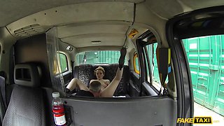 Taxi Driver Gets Longtime Lesbian To Give Cock Another Go 1