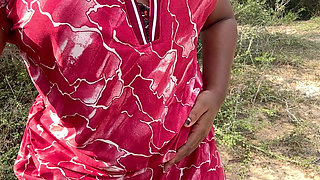 Tamil Girl Flashing Outdoor Secret Sex with Her Boyfriend
