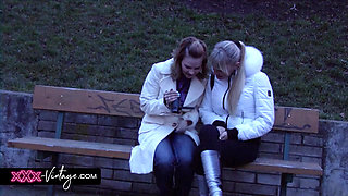 Tarra White has sex with the bartender