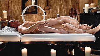 Gorgeous masseuse Stacy Cruz blows her client in 69 position before getting laid