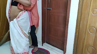 Desi 55 Year Old Tamil Priya Aunty Fucked By Neighbor While Sweeping House - Hindi Clear Audio