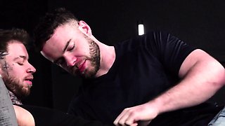 Tattooed FTM stud Atlas Alexander fucked by Marcus Mcneil