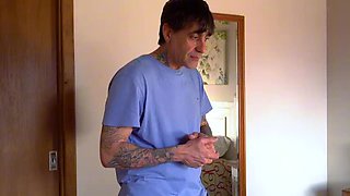 Petite Amateur Brunette Left Speechless By Monster Cock Double Blowjob & Cum Swap