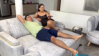 My Neighbor's Hot Colombian MILF Pays Me Back With Squirting Creampie Favor