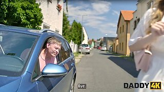Daddy4k. dad faced his stepson's fiancee on the street and then fucked her in a locked shower
