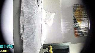 Hot amateur hidden cam