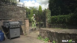 He Banged Chubby Grandma