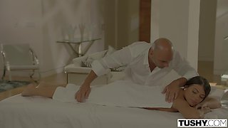 Adriana Chechik gets her tight ass hole gapped hard