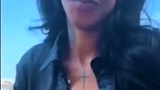 Pretty Sisters Twerk