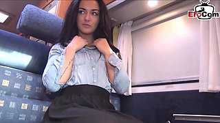 Amateur Sexdate in Car with german brunette tee
