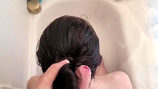 Teen Hair Fetish Cumshot With Bun Hairjob