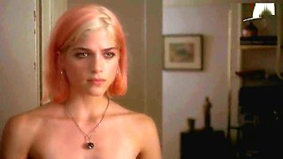 Selma Blair - Showing her small teen boobs + Doggystyle Sex Scene