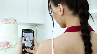 Amateur brunette in stockings luscious pussy fuck