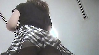 Sexy Ebony Amateur Ass Shaking