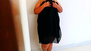 Egypt Hot Wife Half Naked in Front of Neighbor's Bathroom After Shower