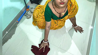 Sexy Indian Maid fucked by her boss - Hindi Audio Sex