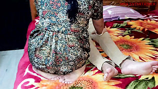Jawani ki Aag Desi housemaid hardcore fucking with her divorce owner 1st time