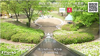 Parkdate Med En Amatorbarmfagre Kvindelig Universitetsstuderende Kramper Med Svedig Creampie-sex