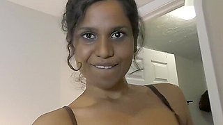 INDIAN MILF CATCHES STEP SON SNIFFING HER DIRTY PANTIES ROLEPLAY1080p hornylily(1)