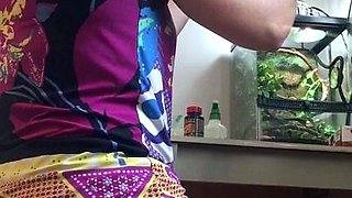 amateur lovebi flashing ass on live webcam