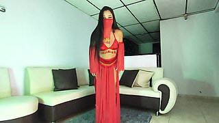 Sexy Arab Gets Into Your Mind