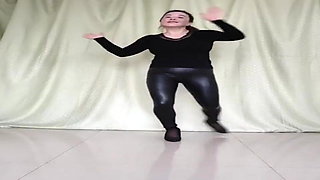 Chinese Milf Dance