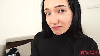Hot Teen Britney Dutch Gets Creampie After First Casting