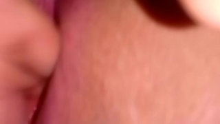 I open the pussy to my big ass dick with her dildo what a delicious pussy she has and she squirts