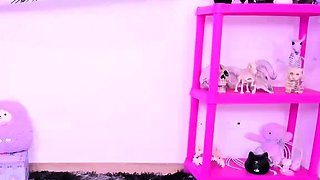 Amateur Webcam Teen Masturbates And Teases
