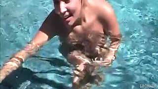 Blonde beauty captivates with daring poolside passion in thrilling intimate play