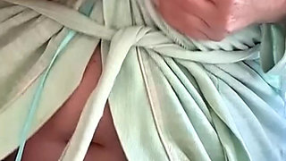 Snapchat Affair: Chubby MILF Gets Risky Creampie