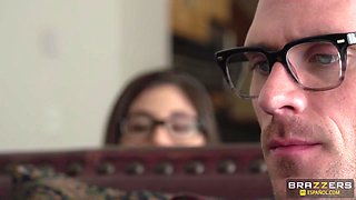 A Escondidas With Johnny Sins, Natalie Monroe - Brazzers