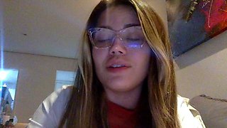 Amateur Webcam Chick Masturbates On Webcam More at