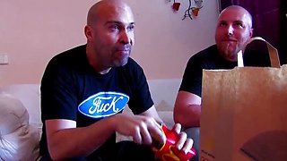 Tania Teen Hardcore Fuck - Amateur Handjob & Doggystyle with Max Cortés