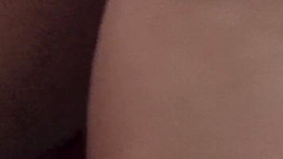 With Her Anus Open, the MILF Girl Pours Her to Cum Soon and End It