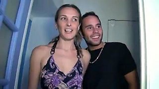 Francesa Envergada Por Tres