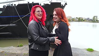 Lena, 25, wanted a little more... - Jacquie et Michel TV