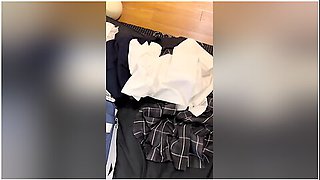 * 18-year-old High School Girl Explodes De M * Gonzo By Smartphone Shooting With Santa Claus! Doggy